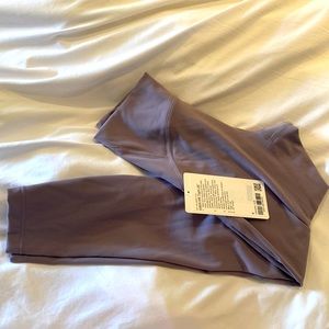 Brand new. InStill HR Tight 25”